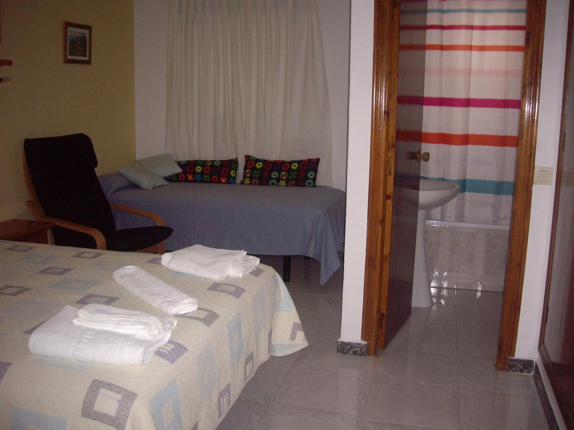 Hostal Mini Golf Los Canos De Meca Ngoại thất bức ảnh