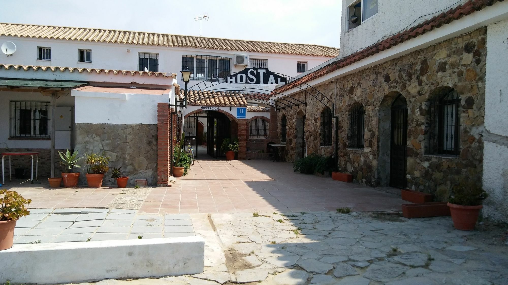Hostal Mini Golf Los Canos De Meca Ngoại thất bức ảnh