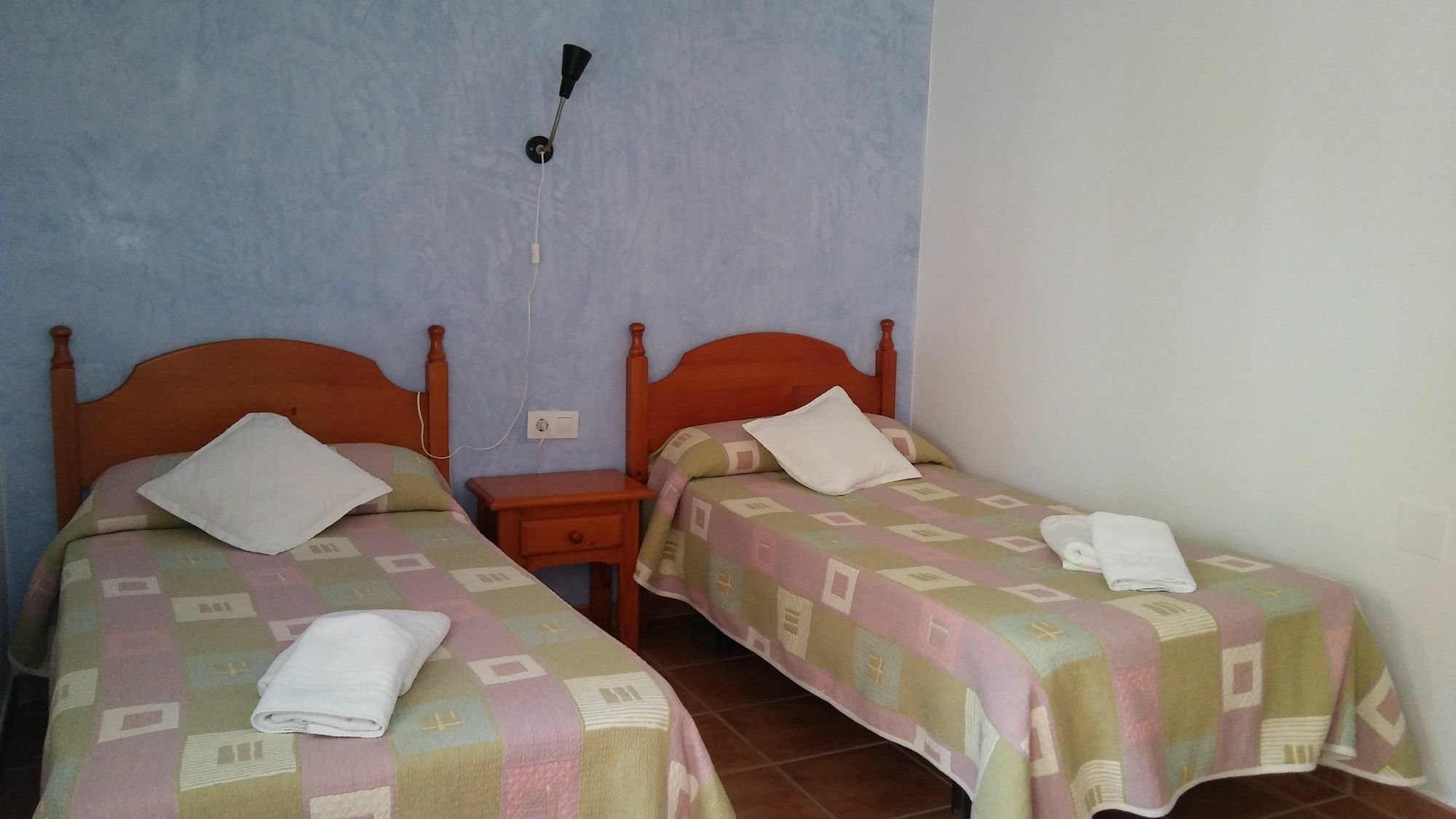 Hostal Mini Golf Los Canos De Meca Ngoại thất bức ảnh
