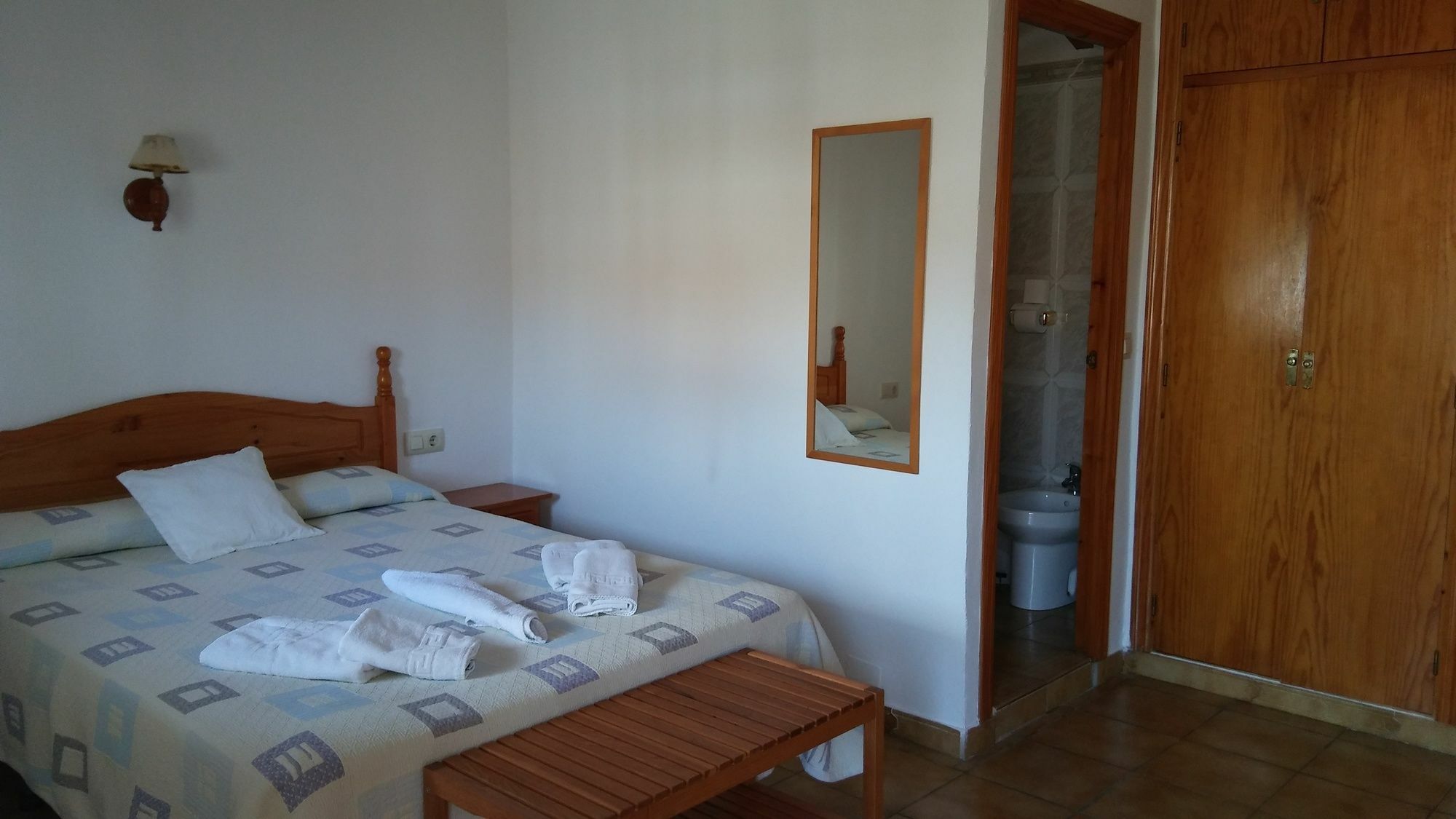 Hostal Mini Golf Los Canos De Meca Ngoại thất bức ảnh